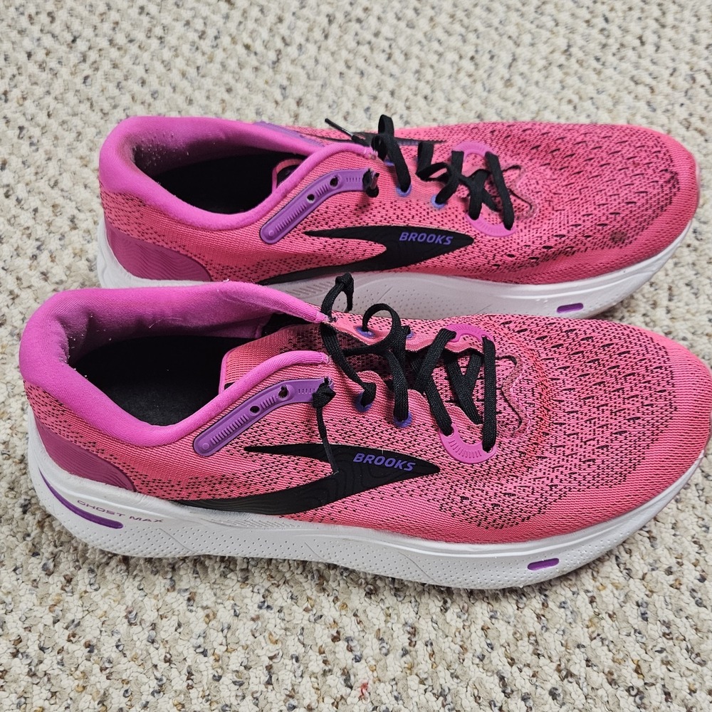 Brooks Ghost Max Women's Size 11 Hot Pink Running Shoes Athletic Trainer